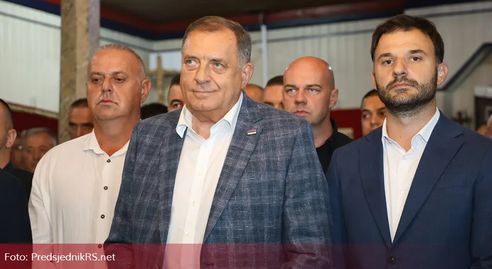 Јавор и Додик.webp